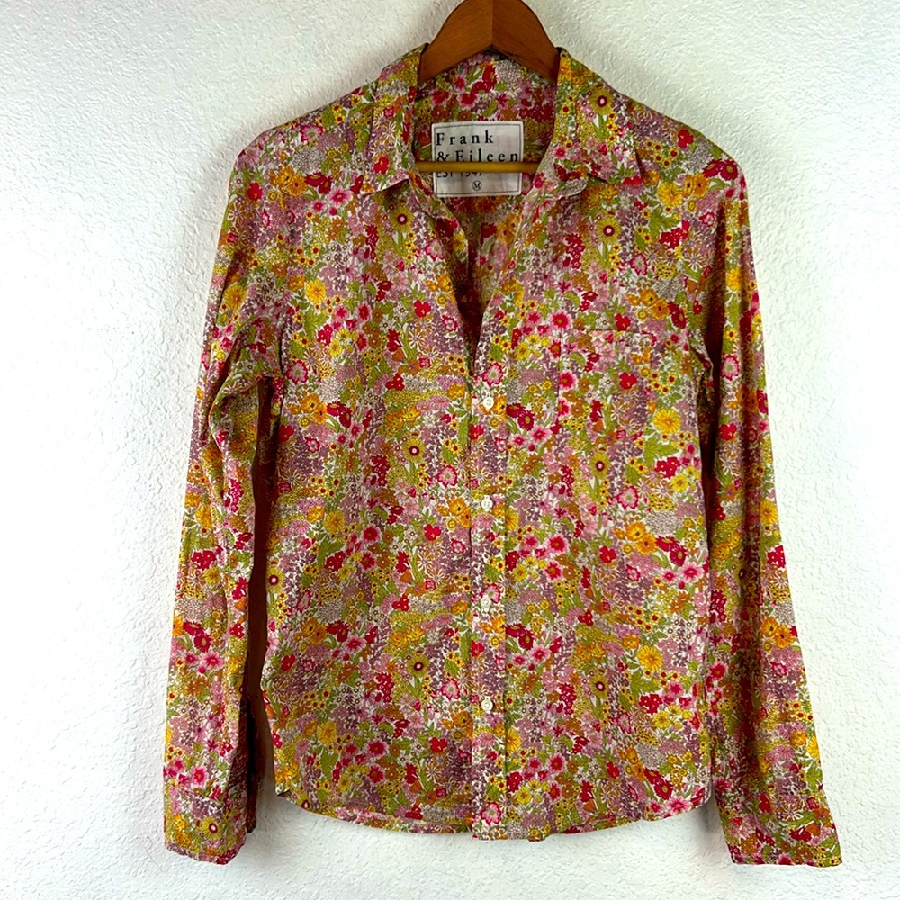 Frank & Eileen Barry Pink Floral Print Long Sleeve Button Front Shirt